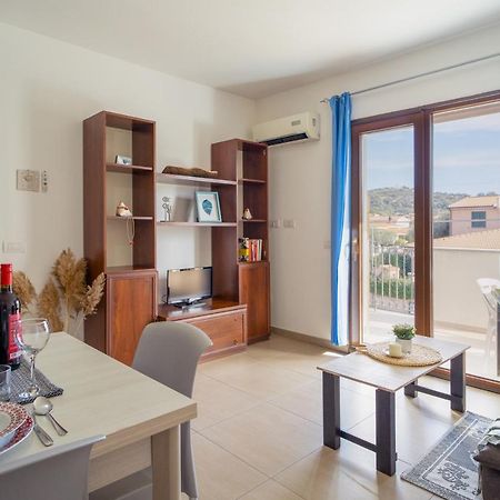 Апартаменти Porto Frailis 2 Тортолі Екстер'єр фото